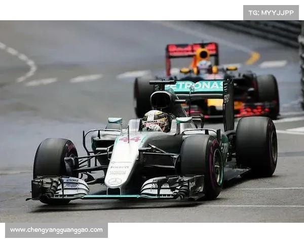 F1比利时站正赛:罗斯夺冠 小汉季军 F1比利时站正赛:罗斯夺冠 小汉季军